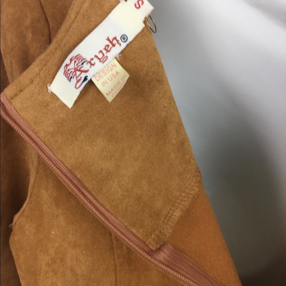 Aryeh SUEDE BELL SLEEVES RUFFLE DRESS  CAMEL COLOR - Picture 5 of 6